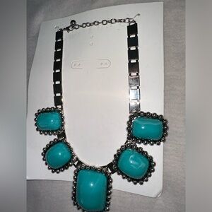 Elegant Silver and Turquoise Necklace